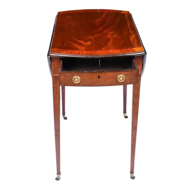 George Hepplewhite Georgian Oval Pembroke Table For Sale - Image 4 of 9