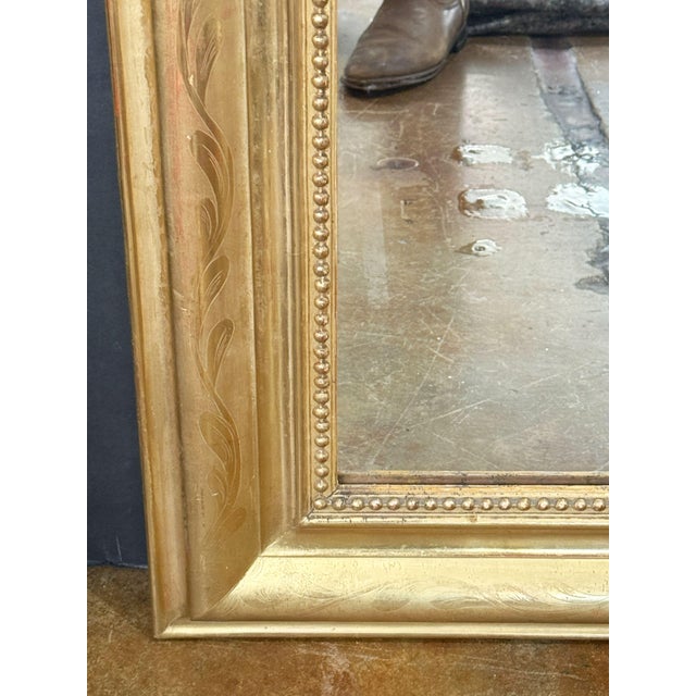 19th Century Louis Philippe Arch Top Gilt Mirror From France (H 48 1/4 X W 34) For Sale - Image 5 of 9
