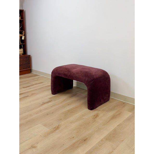 Postmodern Mid 20th Century Postmodern Burgundy/Mauve Upholstered Curved Bench Vintage Sculptural Seating For Sale - Image 3 of 9