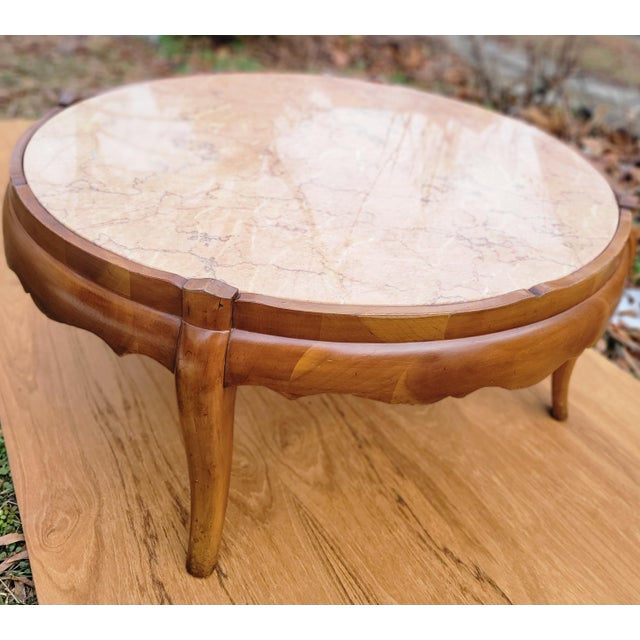 Mid-Century Modern 1954 Round Fruitwood Coffee Table With Inset Pink Italian Marble Top For Sale - Image 3 of 10