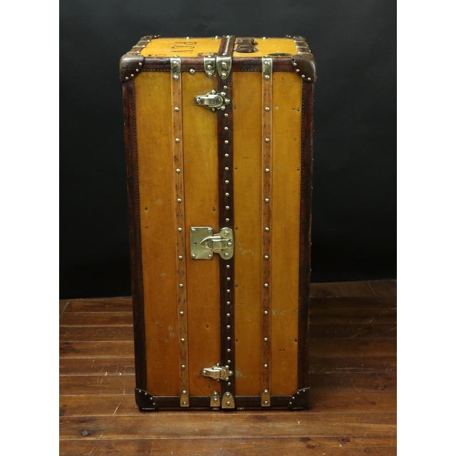Wardrobe Trunk from Louis Vuitton, 1890s, in Very Good conditions. Designed 1890 to 1919 This piece has an attribution...