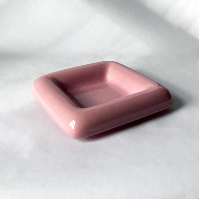 Royal Haeger 1980s Haeger Rounded Edge Mauve Pink Postmodern Vide Poche For Sale - Image 4 of 7