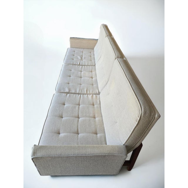Mid-Century Modern 1960s Early Florence Knoll Walnut "Floating" Frame Sofa, Model 57w For Sale - Image 3 of 11