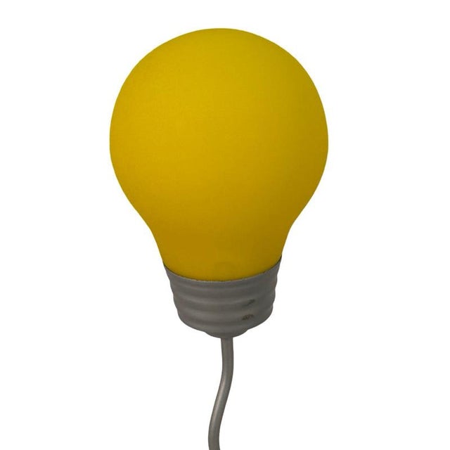 Late 20th Century Postmodern Pop Art Squiggly Table Lamp with Yellow Bulb, 1990s For Sale - Image 5 of 8
