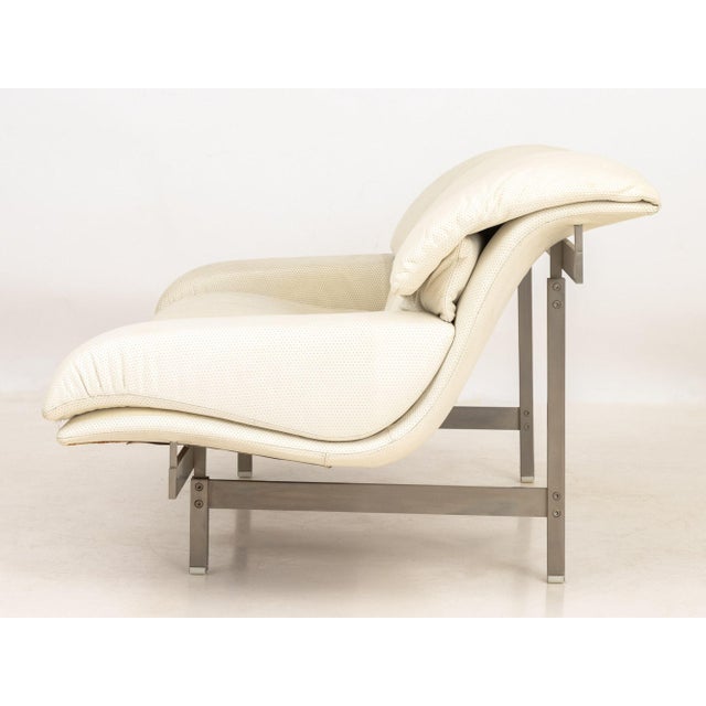Late 20th Century Saporiti Italia "Wave" Cream Leather Two-Seat Sofa For Sale - Image 5 of 7