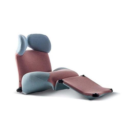 Wink Chair by Toshiyuki Kita for Cassina For Sale - Image 16 of 18