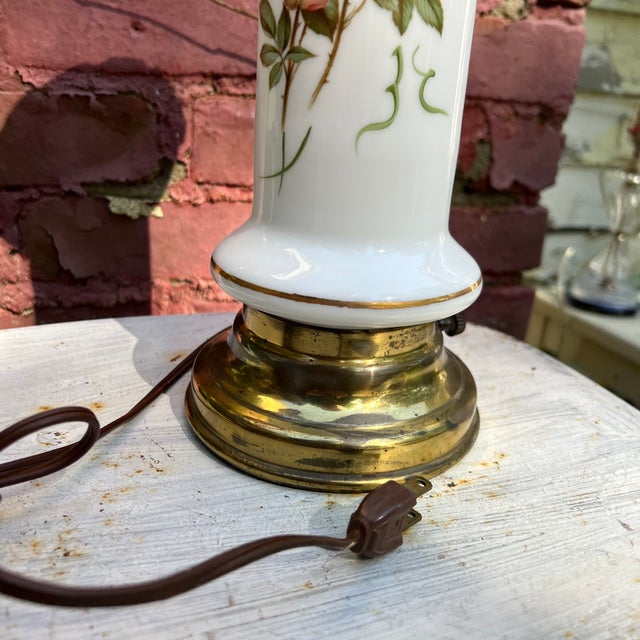 White Vintage Floral Glass Table Lamp With Brass Base For Sale - Image 8 of 8