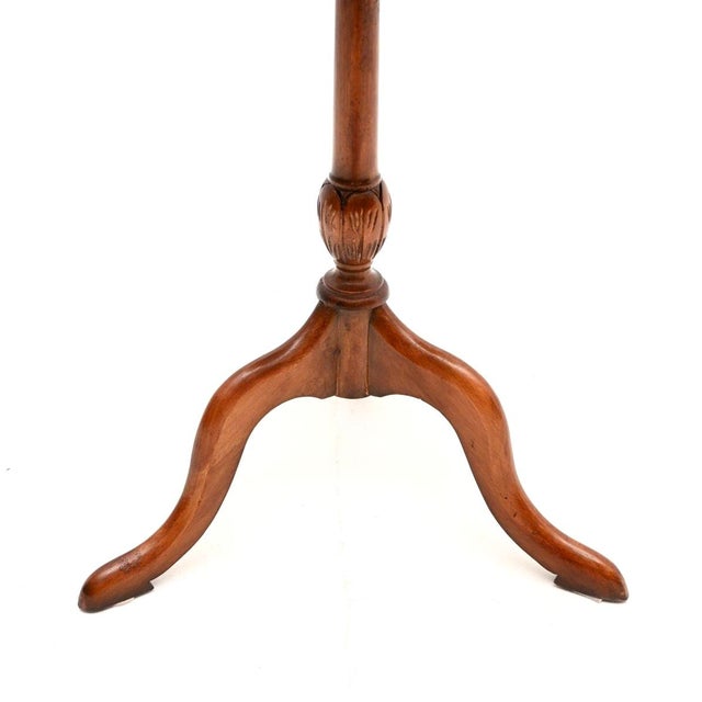 Antique Figured Walnut Pie Crust Wine Table, 1930 For Sale - Image 6 of 7