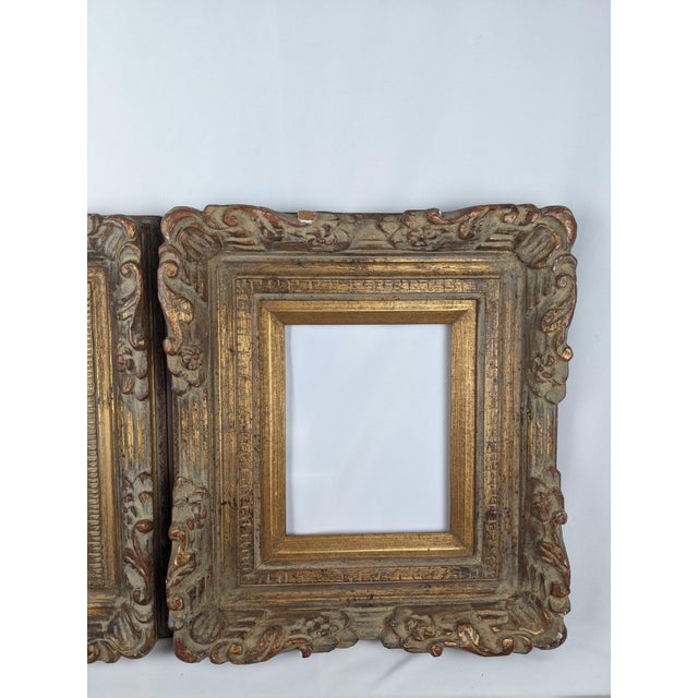 Mid 20th Century Pair of Grand European-Style Carved Giltwood Frames With Acanthus & Floral Scrollwork For Sale - Image 14 of 17