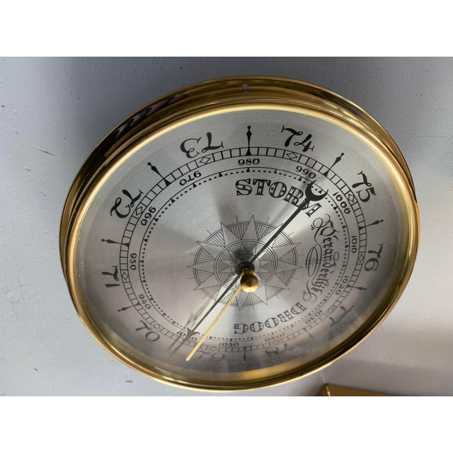 Barometer in Brass, 1980s-1990s, in Very Good conditions. Designed before 1890