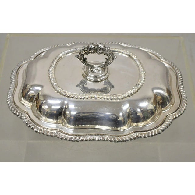 Early 20th Century Vintage Regency Style Silver Plated Covered Vegetable Dish Serving Platter For Sale - Image 5 of 13