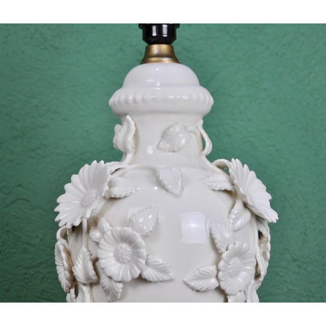 Blanca Manises Lamp, 1950s For Sale - Image 4 of 16