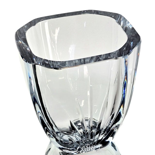 Mid 20th Century Mid-Century Modern Kosta Boda Swedish Ice Glass Vase, 5" For Sale - Image 5 of 10