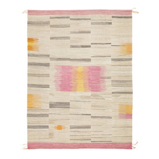 Contemporary Minimalist Wool Kilim Rug With Abstract Ikatesque Accents in Rose For Sale