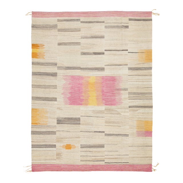 Contemporary Minimalist Wool Kilim Rug With Abstract Ikatesque Accents in Rose For Sale