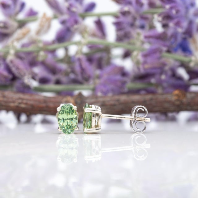 1Ct Green Dragon Demantoid Garnet Solitaire Stud Earrings: Solid 14k Gold, 6x4mm, Pair For Sale - Image 4 of 7