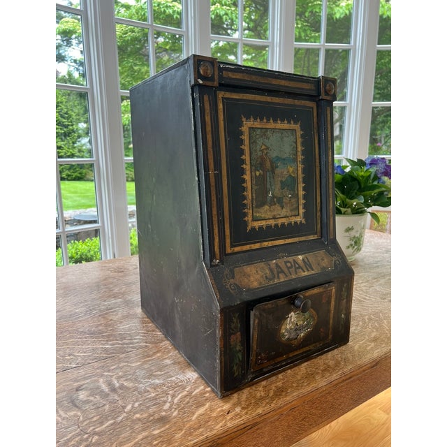 Antique Chinoiserie Large Size Toleware Tea Container For Sale - Image 4 of 12