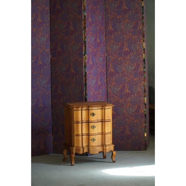 Danish Baroque Revival Three-Drawer Chest in Oak with Brass Hardware, 1940s For Sale - Image 16 of 18