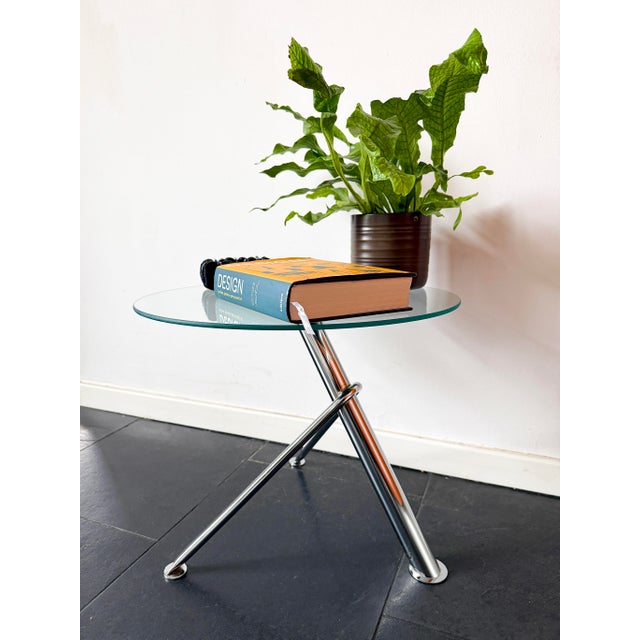 1990s Vintage Modern Minimalist Round Glass Side Table with Sculptural Chrome Base, 1990s For Sale - Image 5 of 15