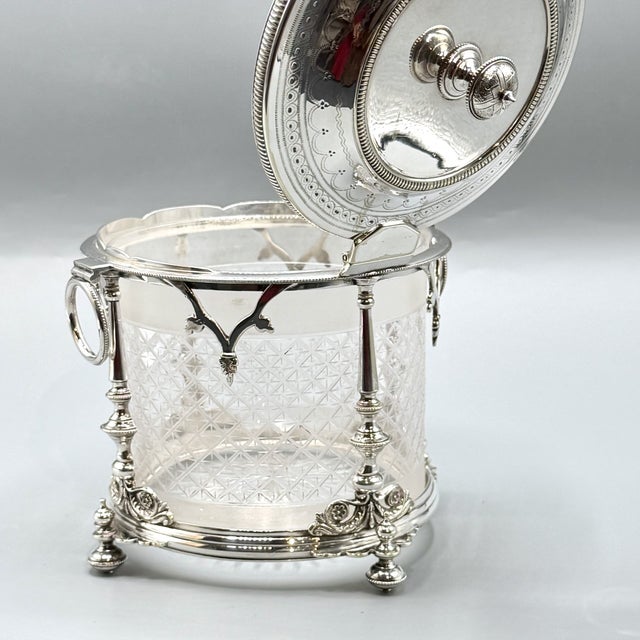 Antique Edwardian English Biscuit Barrel with Silver Plated and Cut Glass Liner, England, 1900 For Sale - Image 10 of 18