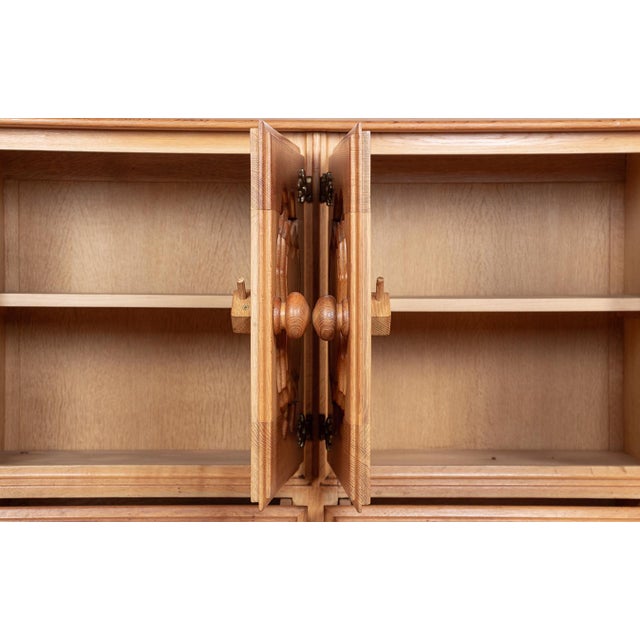 Large French Sideboard in Oak by Guillerme et Chambron for Votre Maison, 1960s For Sale - Image 8 of 18