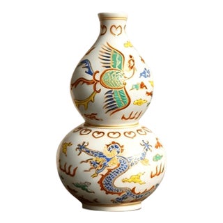 Chinese Old Ceramic Vase,Ming Dynasty Chenghua Marked Gold Paint Famille Verte Porcelain Gourd Vase Hand Drawing Dragon and Phoenix Pattern For Sale