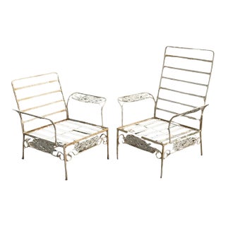 Vintage Russell Woodard "Kissing Birds" Wrought Iron Patio Lounge Chair - Pair For Sale