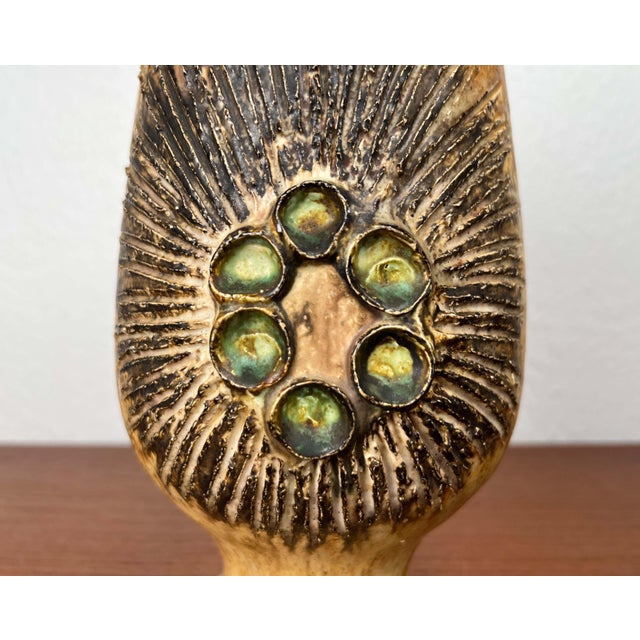 Mid-Century Modern Danish Studio Pottery Vase by Jette Hellerøe, 1960s, in Very Good conditions. Designed 1960 to 1969...