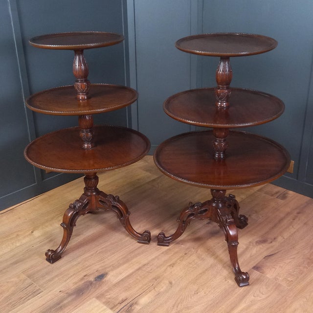 English 18th-Century Tripod Dumb Waiter Etagère For Sale - Image 14 of 18