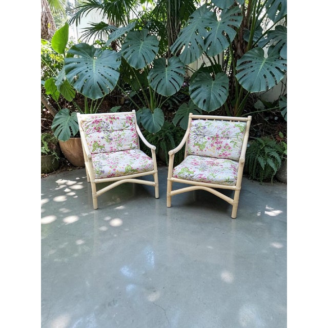 White Lacquered Bamboo Armchairs, Italy, 1970s, Set of 2 For Sale - Image 6 of 6