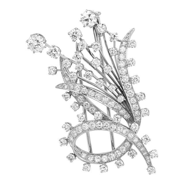 1950s French Mid Century 8.00 Carat Diamond Platinum and 18k Gold Brooch For Sale