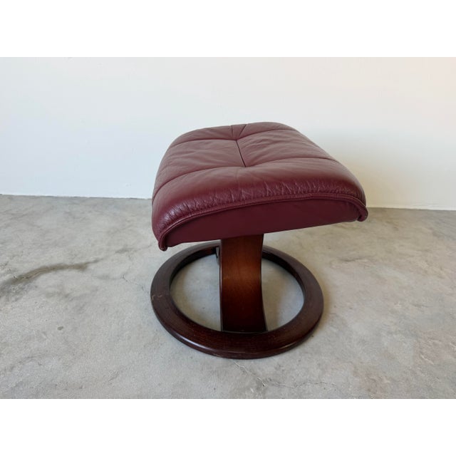 1980s Fjords Hjellegjerde Cranberry Leather Swivel Reclining Lounge Chair With Ottoman For Sale - Image 5 of 12