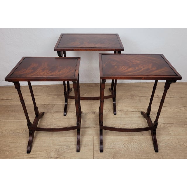Vintage Nesting Tables in Mahogany, 1950, Set of 3 For Sale - Image 6 of 18