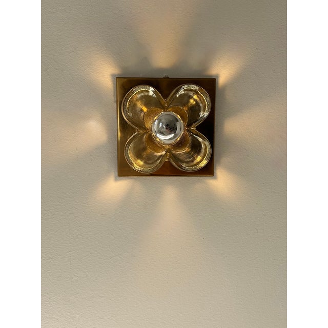 1970s Brass and Glass Floral Motif Wall Sconces, Germany, 1970s, Set of 2 For Sale - Image 5 of 8