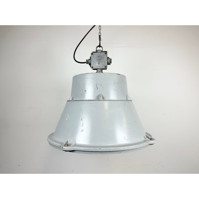 Industrial Polish Cast Aluminium Factory Pendant Lamp from Mesko, 1970s For Sale - Image 17 of 17