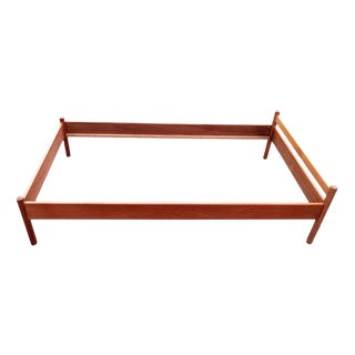 Vintage Beds by Hans J. Wegner for Ry Møbler, 1960s, Set of 2 For Sale