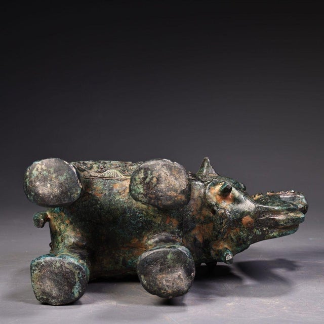 Early 20th Century Early 20th Century Bronze Elephant Censer – 5.5" Archaic Style Zun Vessel With Cub Finial For Sale - Image 5 of 10