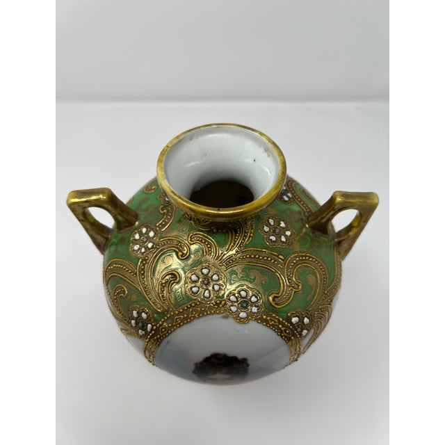 1910s Antique Japanese Nippon Hand Painted Portrait Porcelain Vase With Moriage & Jeweled Decoration, Circa 1905 For Sale - Image 5 of 11