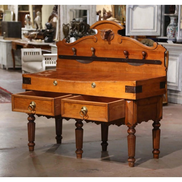 19th Century French Carved Butcher Block With Back, Cow Head and Chopping Knifes For Sale - Image 10 of 12