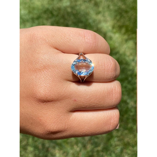 The Eleuthera: Ladies 14K White Gold Ring set with 4.25 CT Aquamarine For Sale - Image 9 of 9