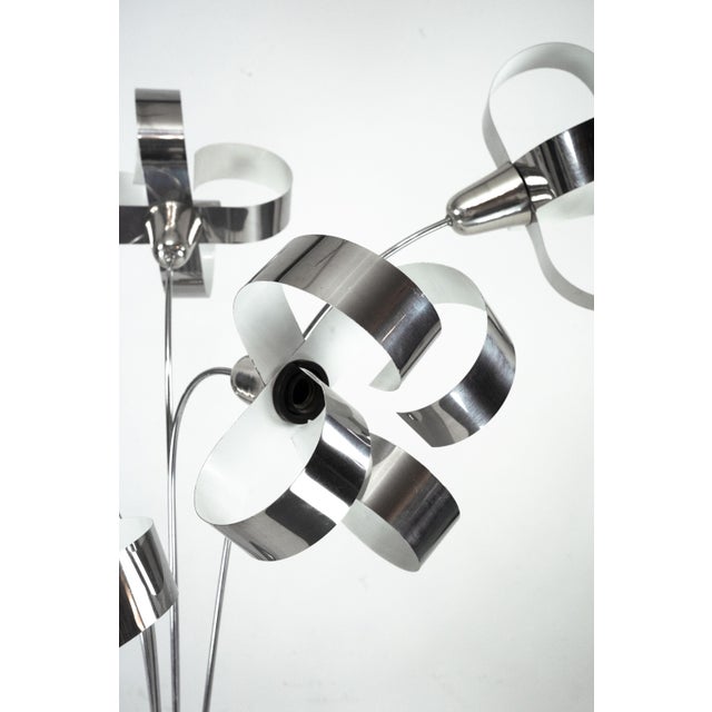 Space Age Italian Metal Floor Lamp with Floral Shades, 1970s For Sale - Image 4 of 14