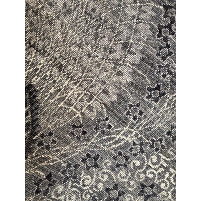 Modern Style Rug. 7'10" X 10' For Sale - Image 4 of 5