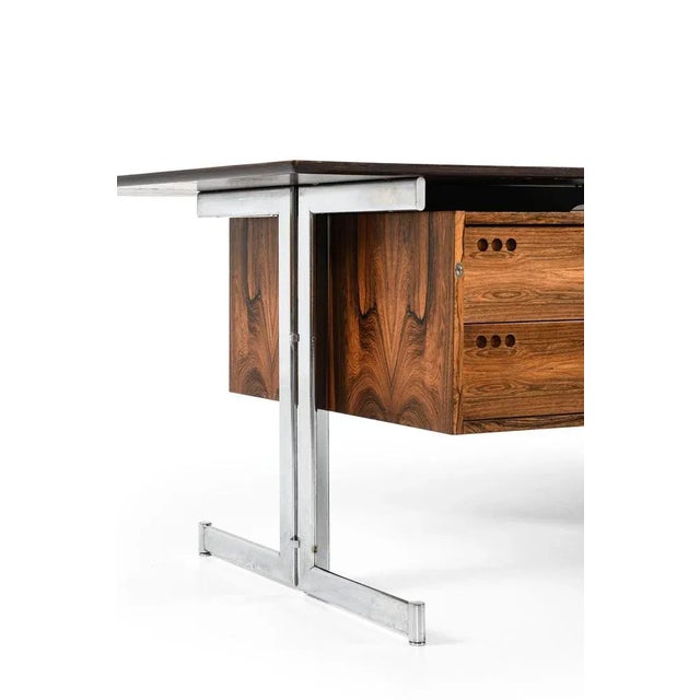 Wood Free-Standing Desk in Rosewood and Chromed Steel attributed to Jan Lunde Knudsen, 1960s For Sale - Image 7 of 13