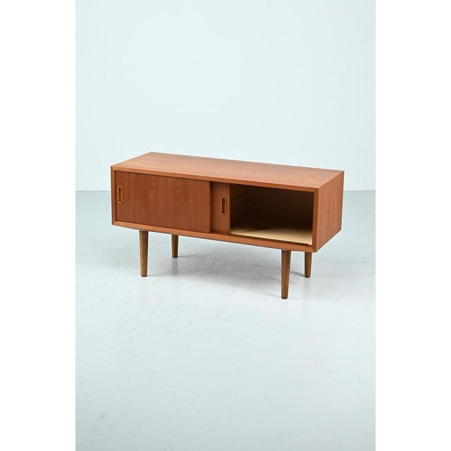 Dogvad Sideboard in Teak Veneer For Sale - Image 4 of 14