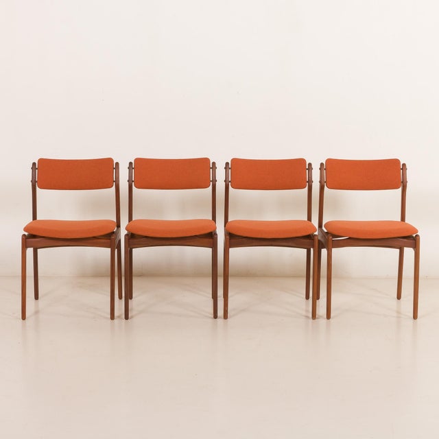 Mid-Century Modern Vintage Danish Teak and Wool Chairs by Erik Buch, 1960s, Set of 4 For Sale - Image 3 of 18
