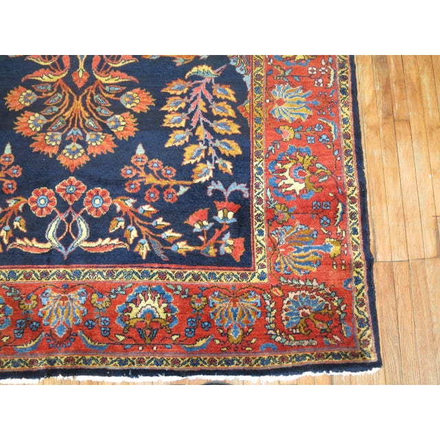 Formal medium pile condition persian Lilihan rug from the 1st quarter of the 20th century Measures: 6'9'' x 9'6''.
