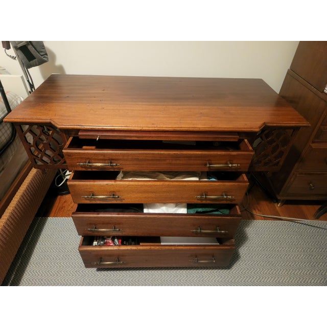 Charak Furniture Co. 1930s Charak Furniture Co. Mahogany Four Drawer Chest With Pull-Out Shelf For Sale - Image 4 of 11