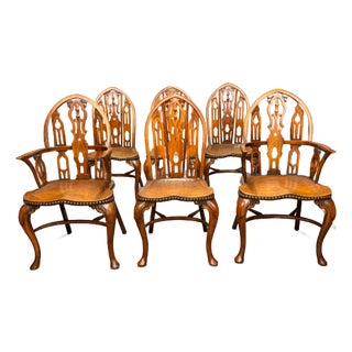 1990s Set of 6 Gothic Windsor Style Mahogany Dining Chairs With Leather Seats, 2 Armchairs & 4 Side Chairs For Sale
