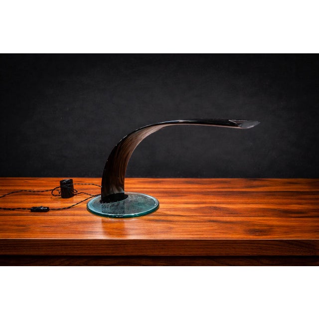 Mid-Century Modern Table Lamp With Glass Base and Painted Aluminum Structure, Enrico Furio Dominici, 1970 For Sale - Image 3 of 7