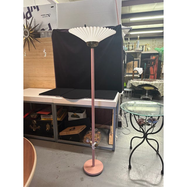 Original 1960s pink metal torchiere floor lamp with nice brass cap and a large scalloped-edge p!astic shade. Dimmer on/off...